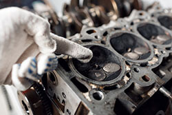 Rebuilding a Cylinder Head Costs